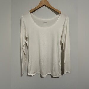 Uniqlo Heat Tech Scoop Neck Long Sleeve Tee, Size Large, White
